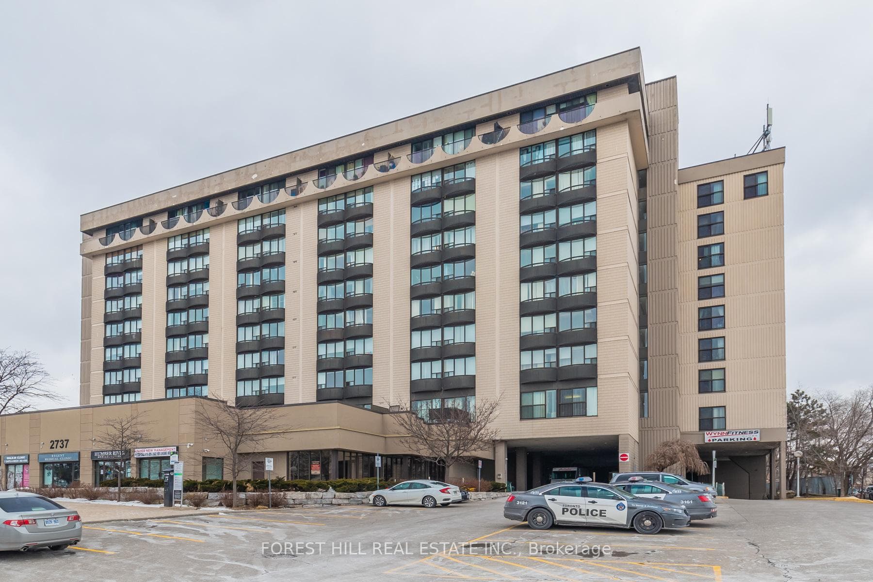 2737 Keele Street Unit 215 photo 1