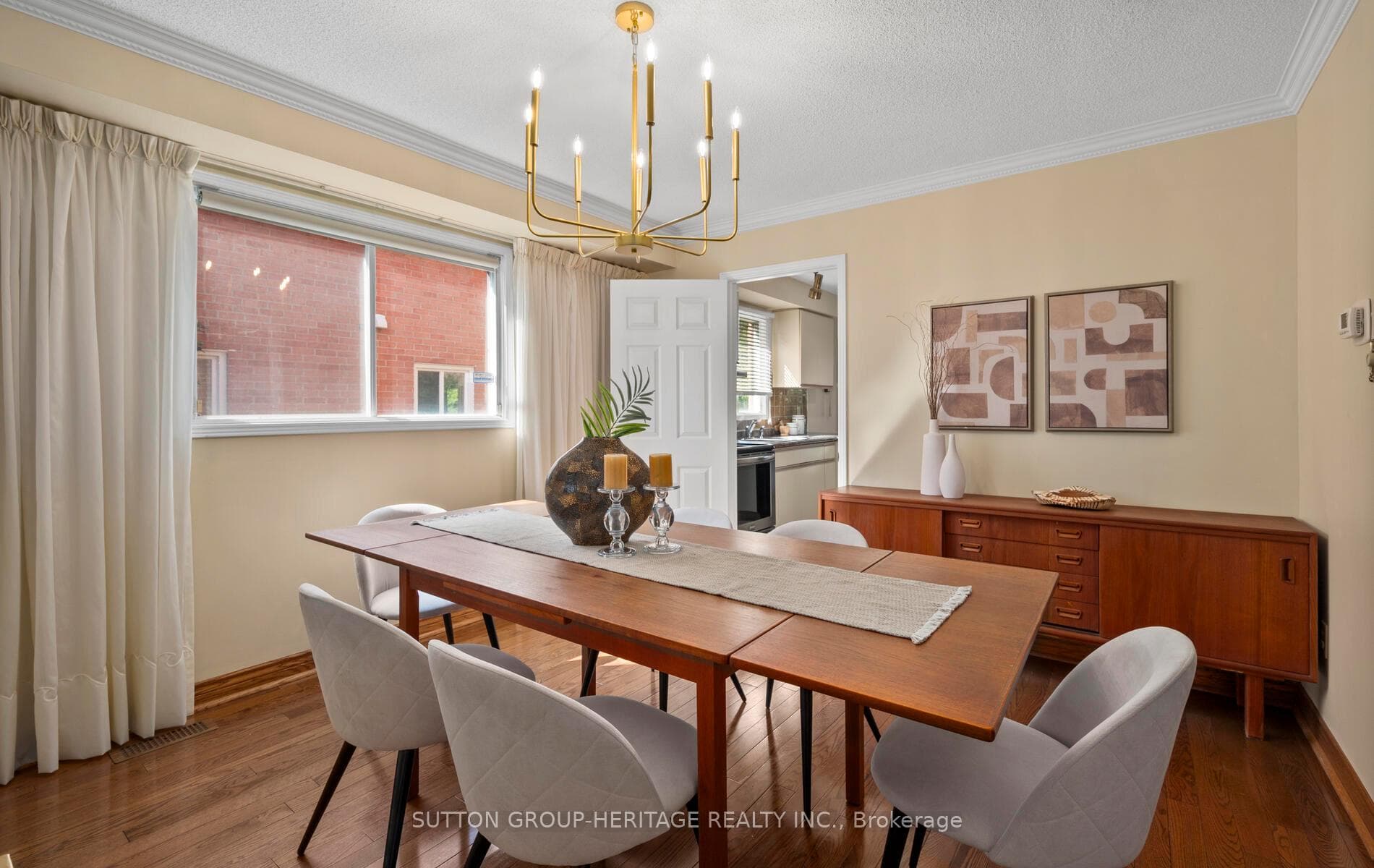 534 Rosebank Road photo 5