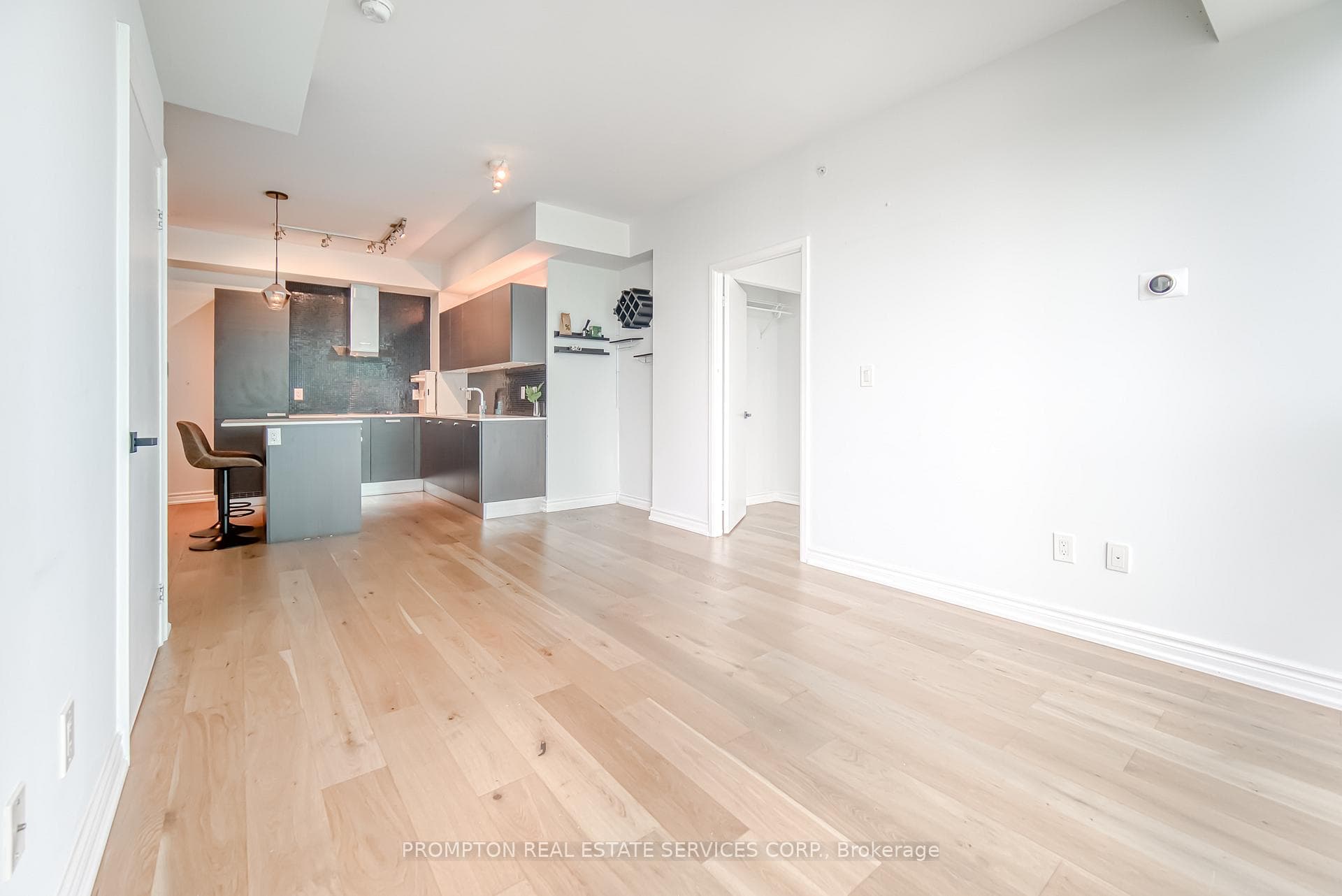 11 Bogert Avenue Unit 3201 photo 10