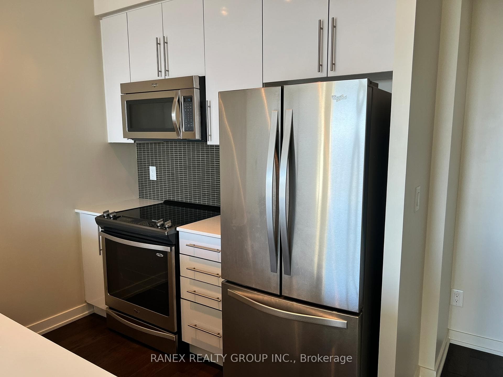 510 CURRAN Place Unit 3203 photo 8