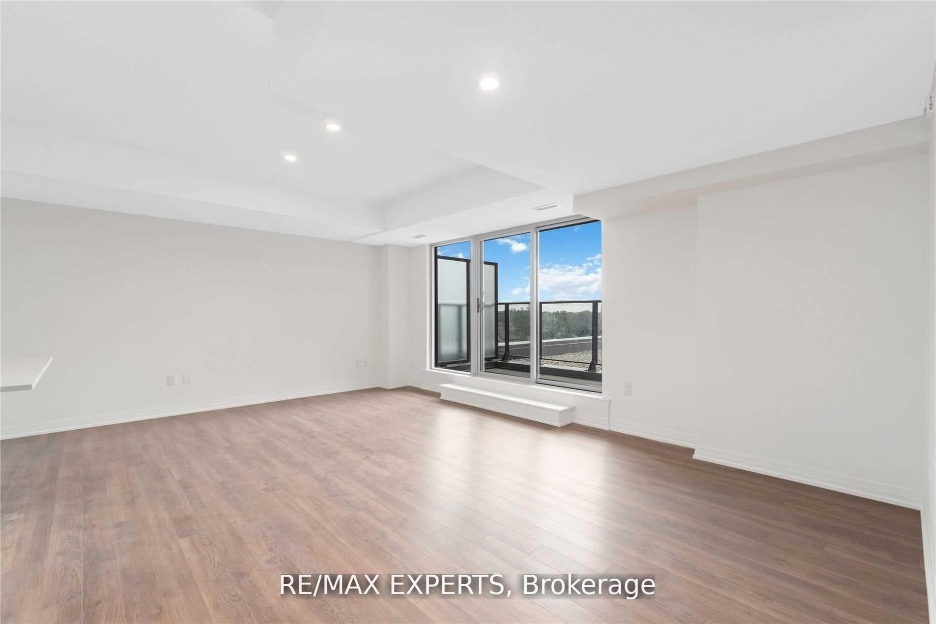 408 Browns Line Unit 512 photo 14