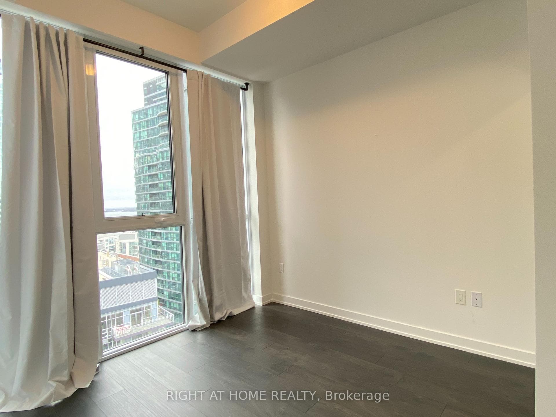 38 Iannuzzi Street Unit 2309 photo 24