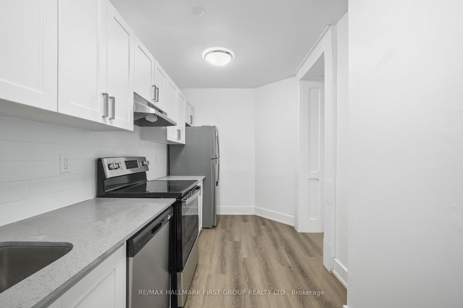 202 Green Street Unit 4 photo 11