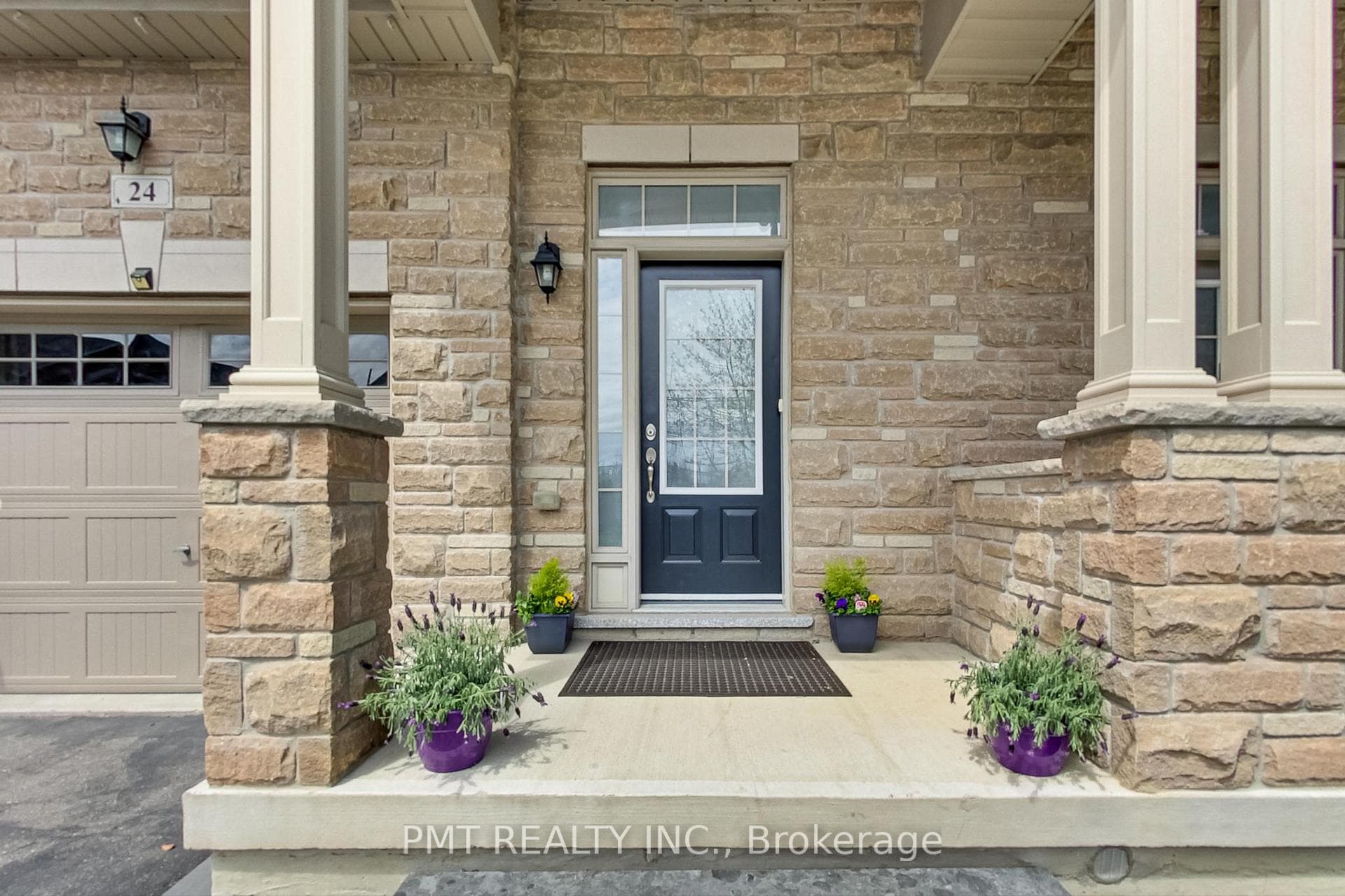 24 Goldthread Terrace photo 2