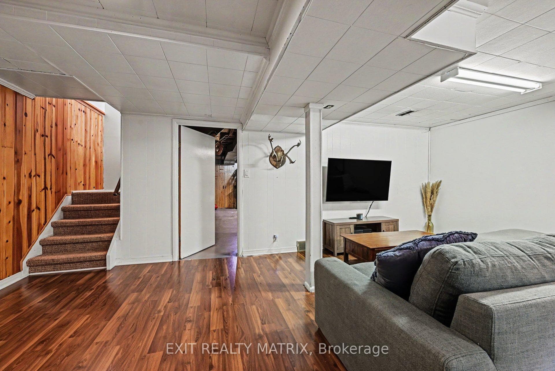 2385 Walkley Road photo 23