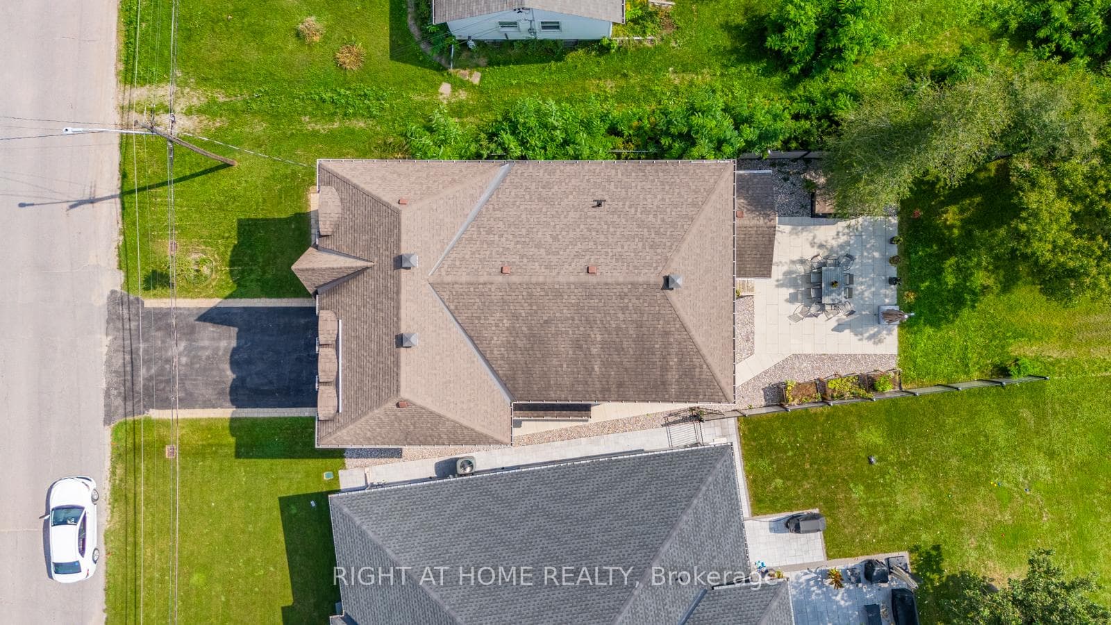 4 Leona Avenue photo 45