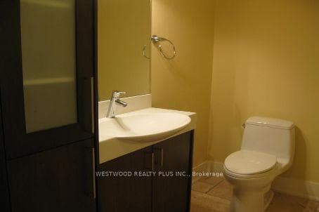 60 Cranberry Lane Unit Lower L photo 11
