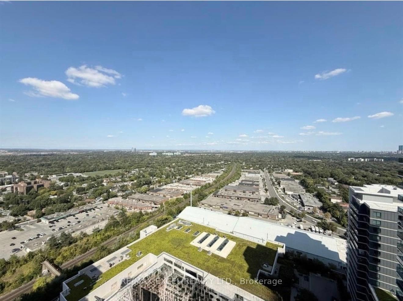 7171 Yonge Street Unit 2602 photo 5