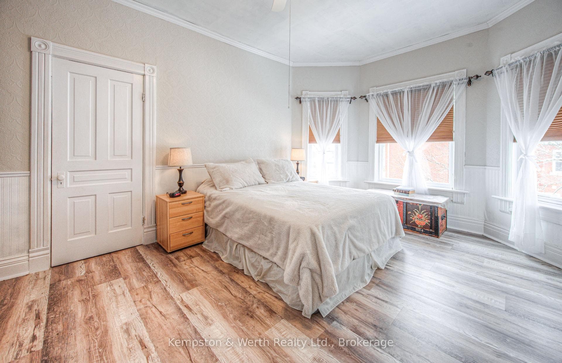 333 Barber Avenue photo 26
