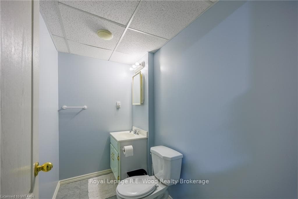 409 THOMPSON Road Unit 25 photo 27