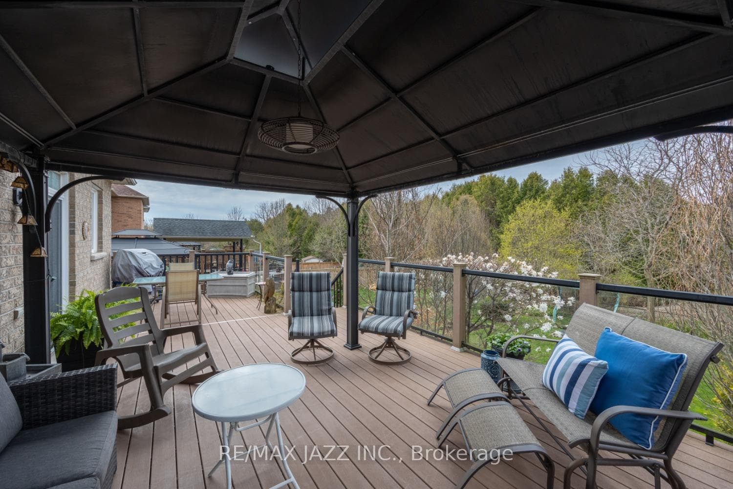 143 Nelson Street photo 23