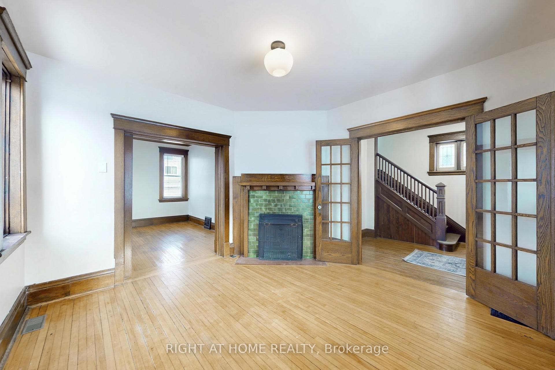 333 Millard Avenue Unit Upper photo 2
