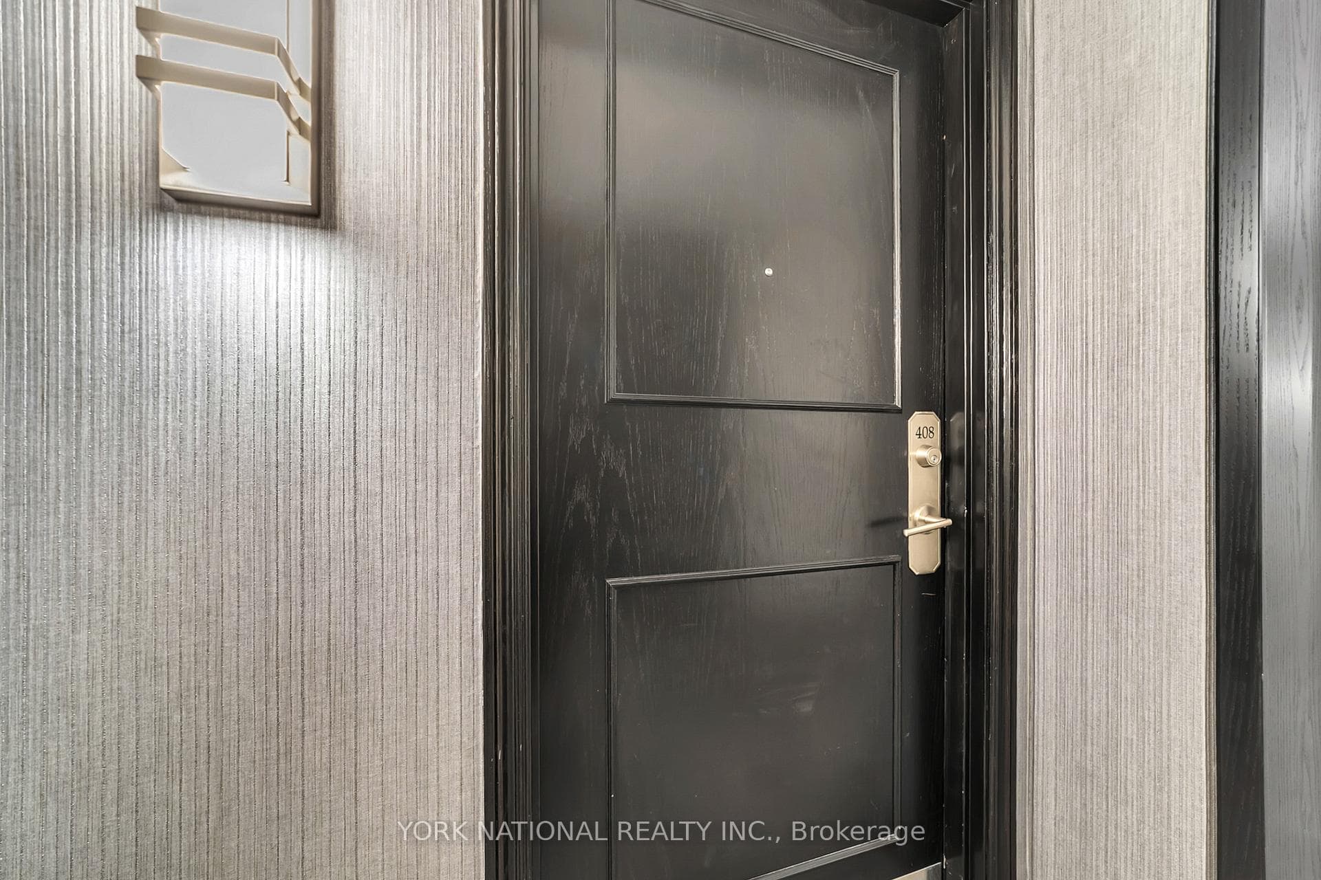 14924 Yonge Street Unit 408 photo 6