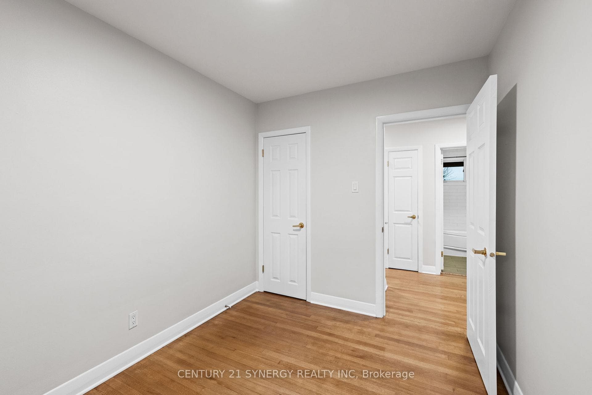 22 Carola Street photo 15
