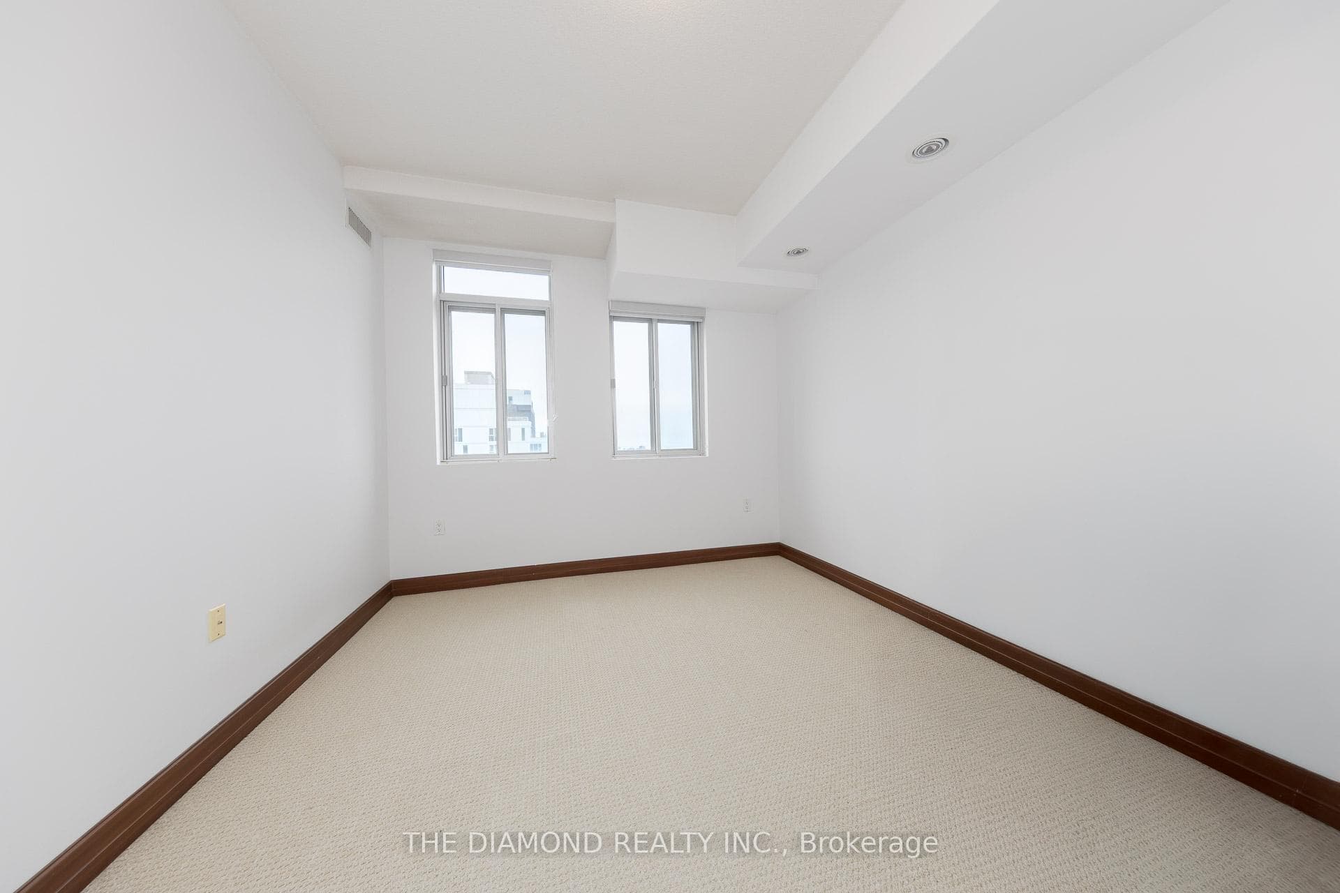 15 Maplewood Avenue Unit PH 5 photo 14