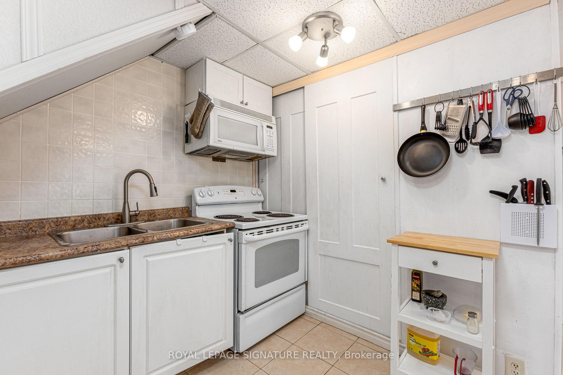 10 Ventura Lane photo 8