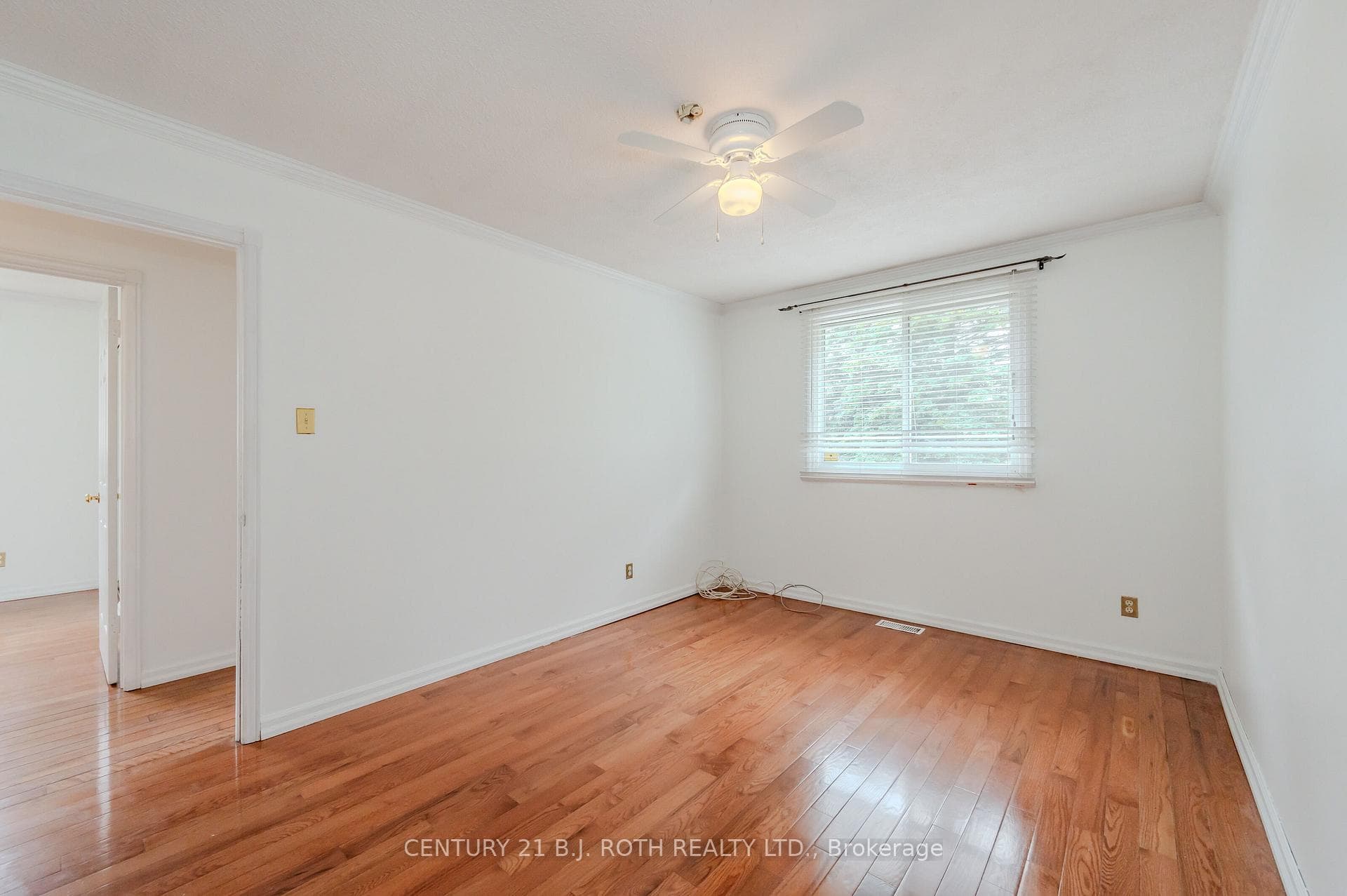 390 Lakeview Drive photo 16
