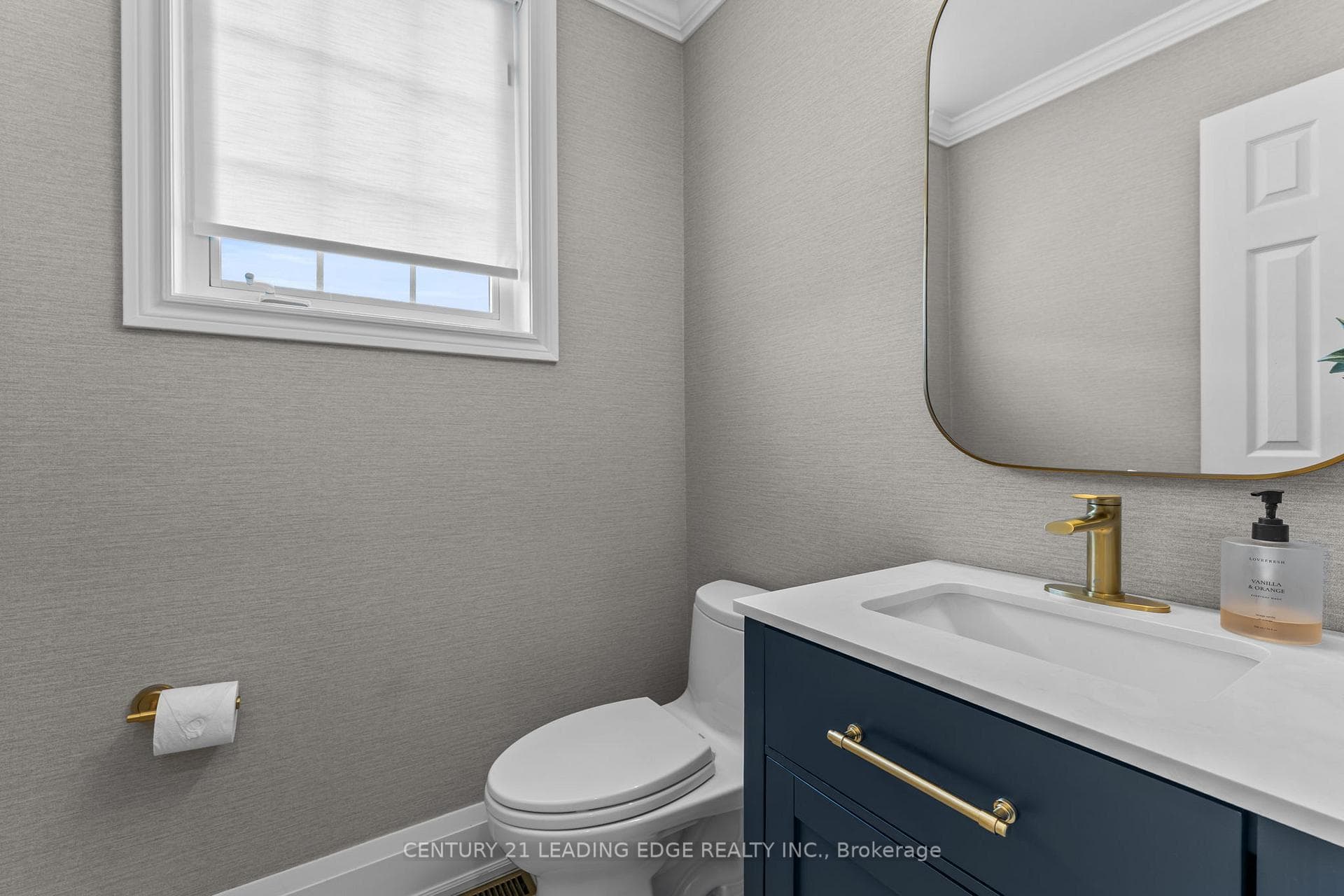 106 Mackey Drive photo 8