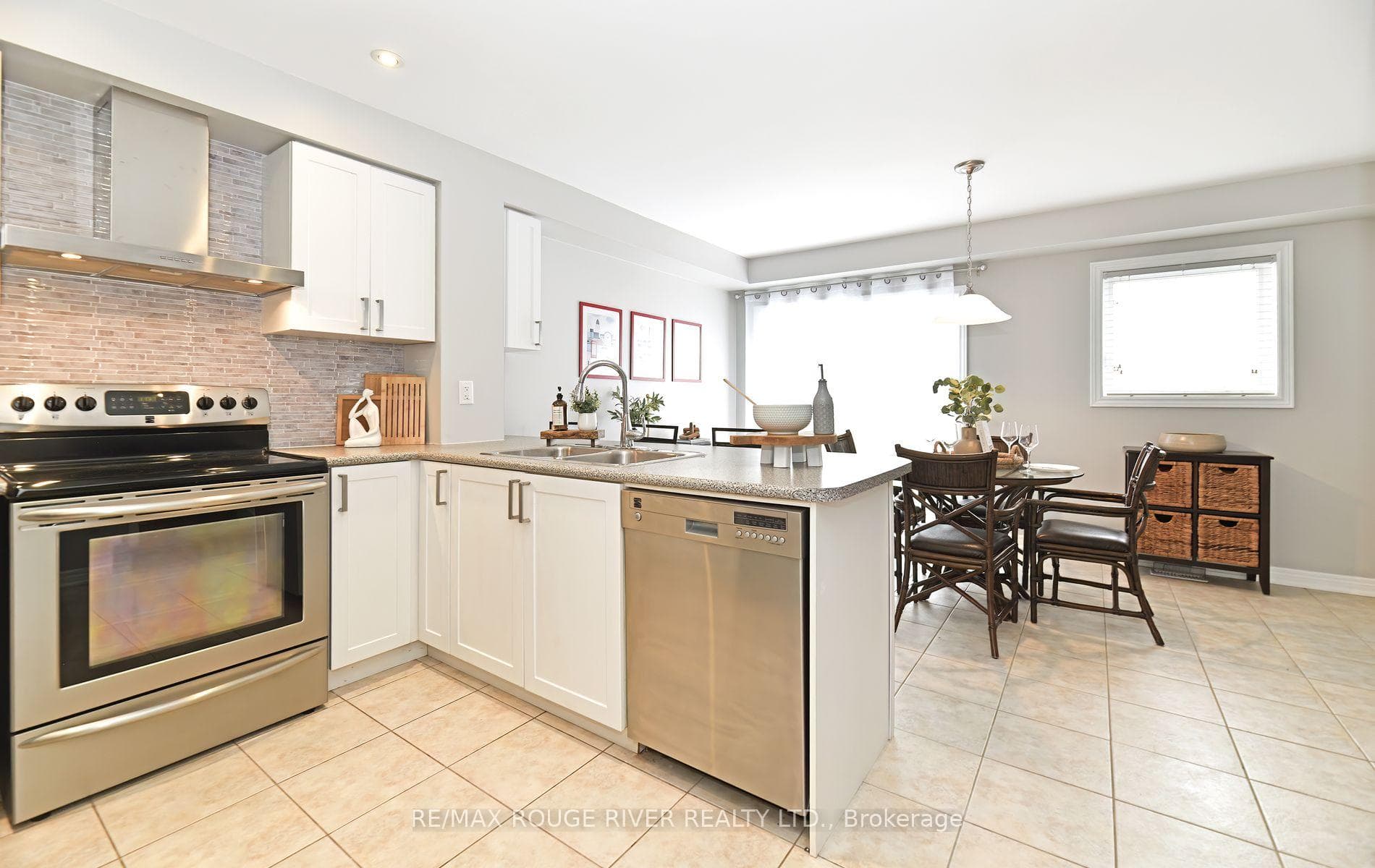 37 Martinworth Lane photo 7