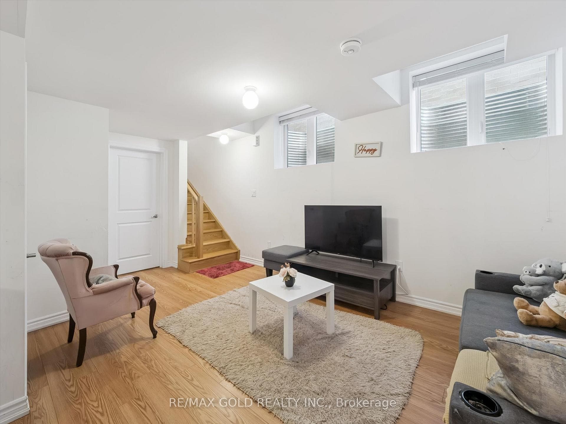 6 Bannister Road Unit Bsmt photo 8