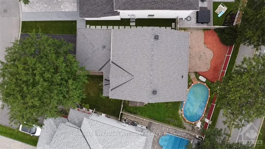 212 REDPATH Drive photo 30