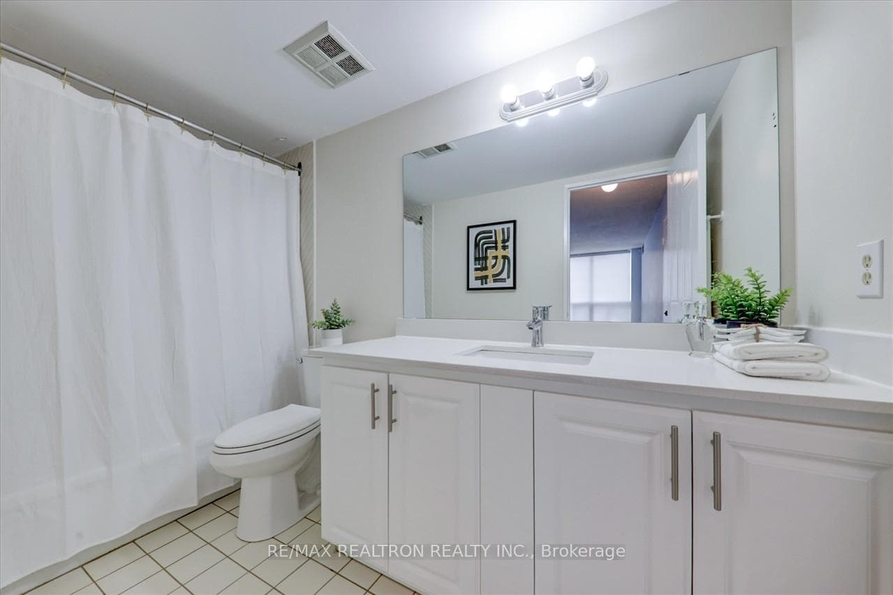 430 Mclevin Avenue Unit 1202 photo 17