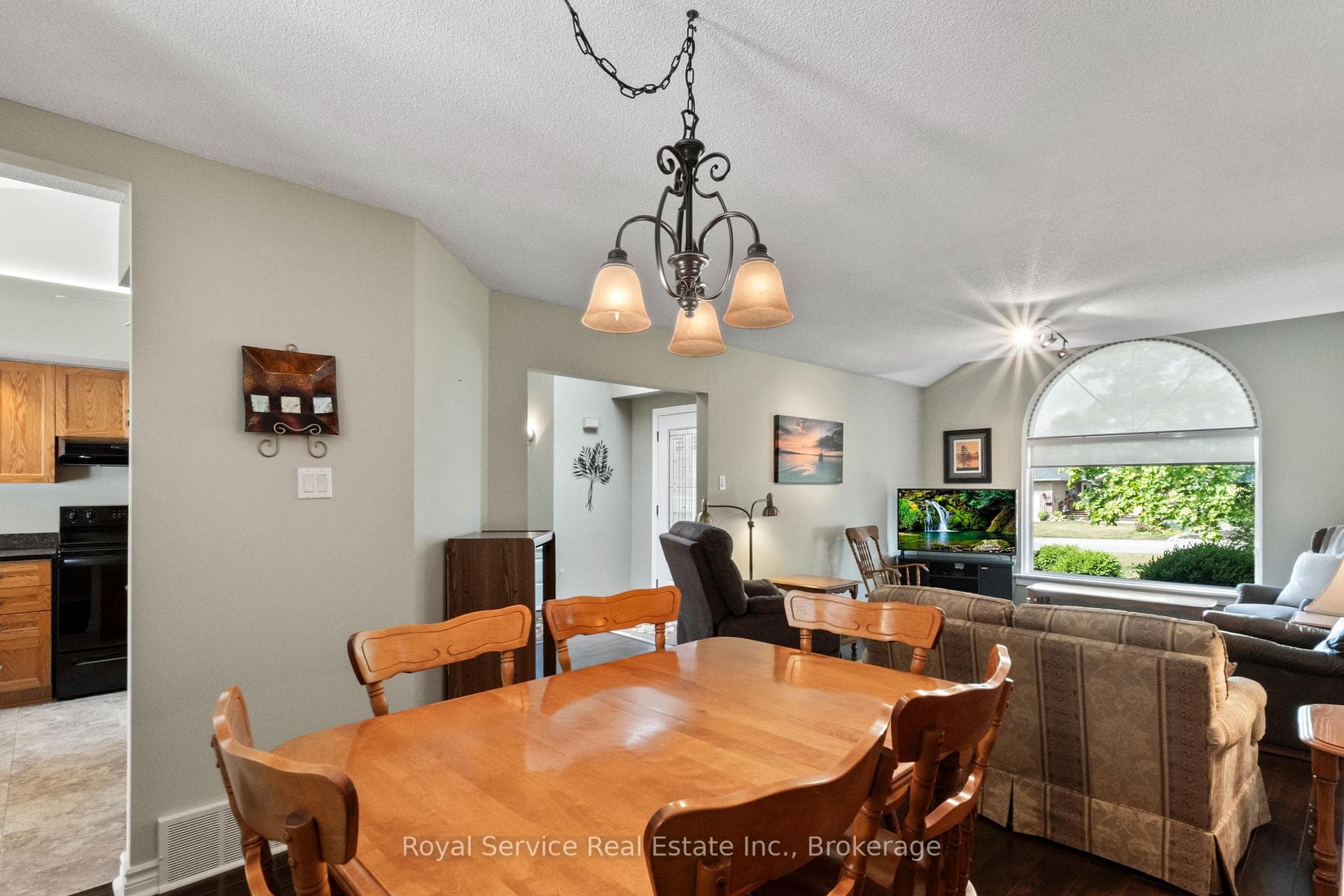 33 Russell Hill Road photo 9