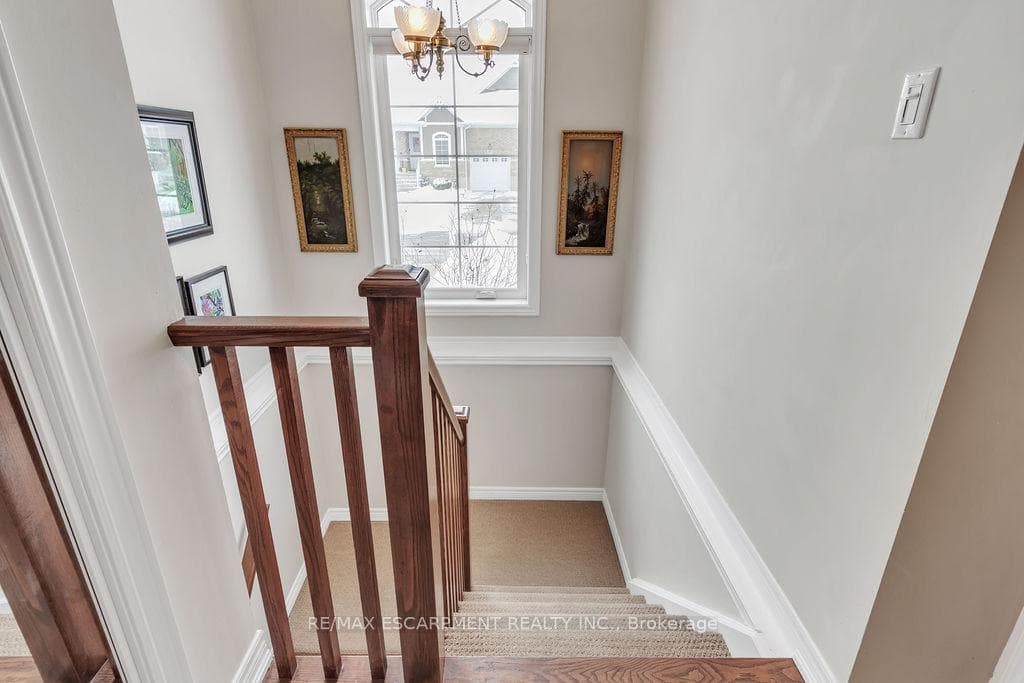18 Gamble Lane photo 30
