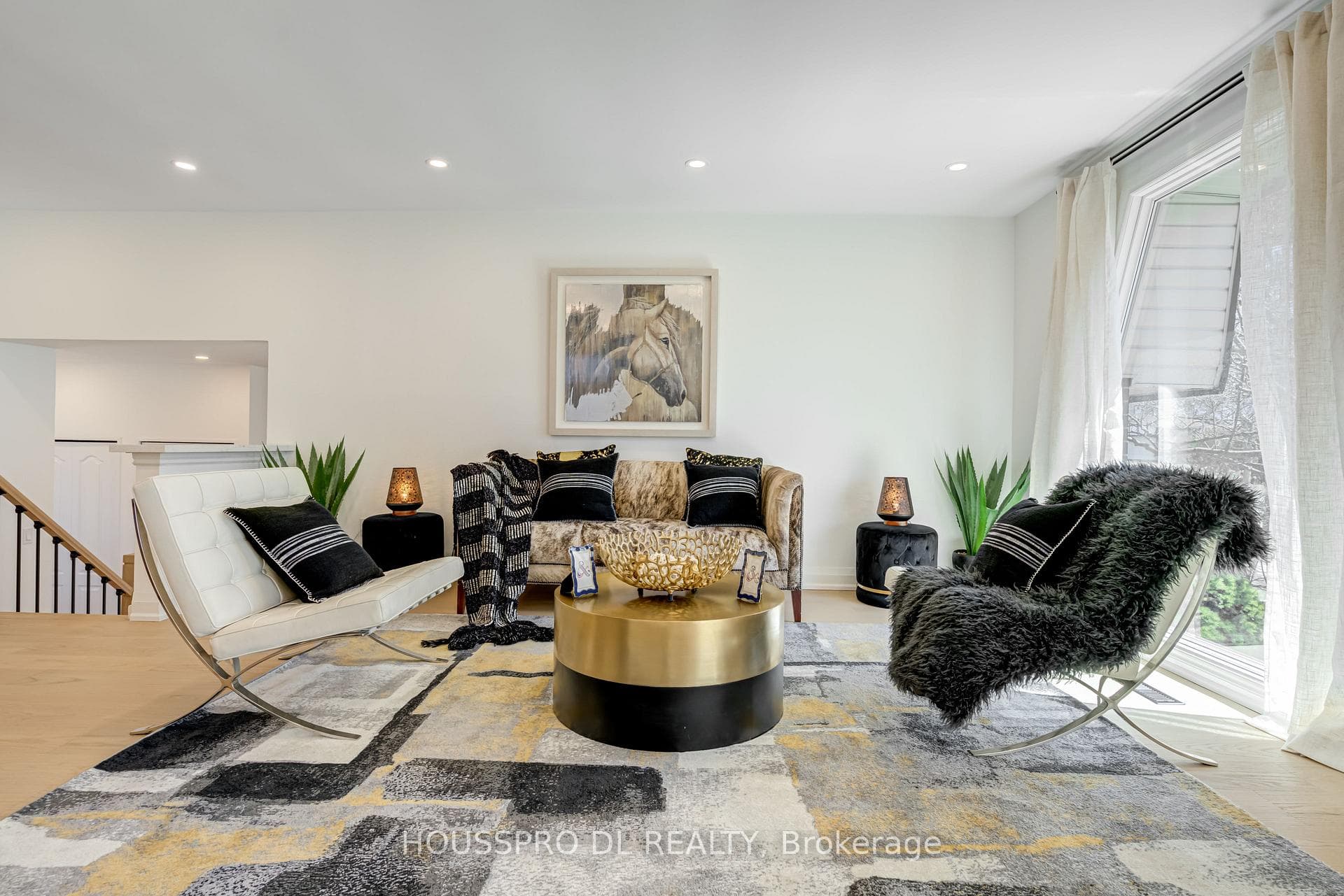 231 Romfield Circuit photo 17