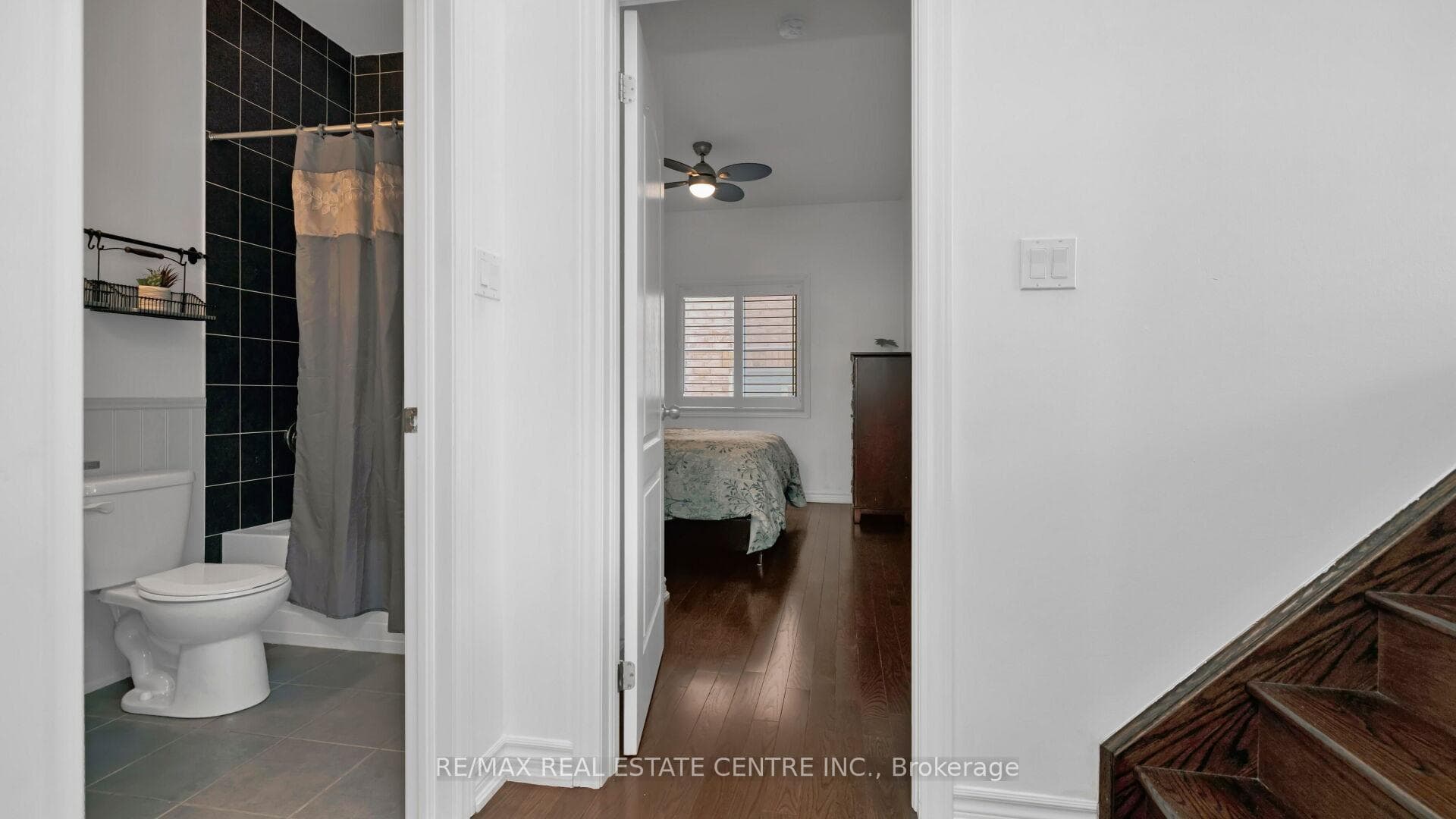 634 Hammond Street photo 16