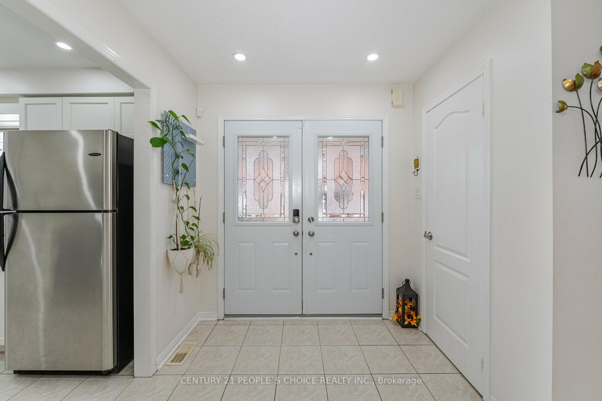 770 Othello Court Unit 30 photo 4