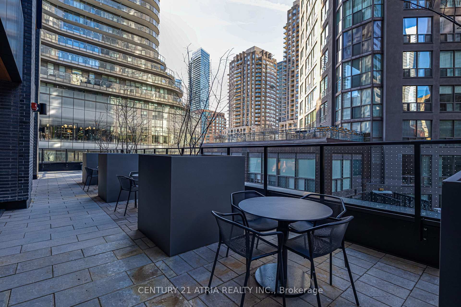 8 Wellesley Street Unit 2610 photo 25