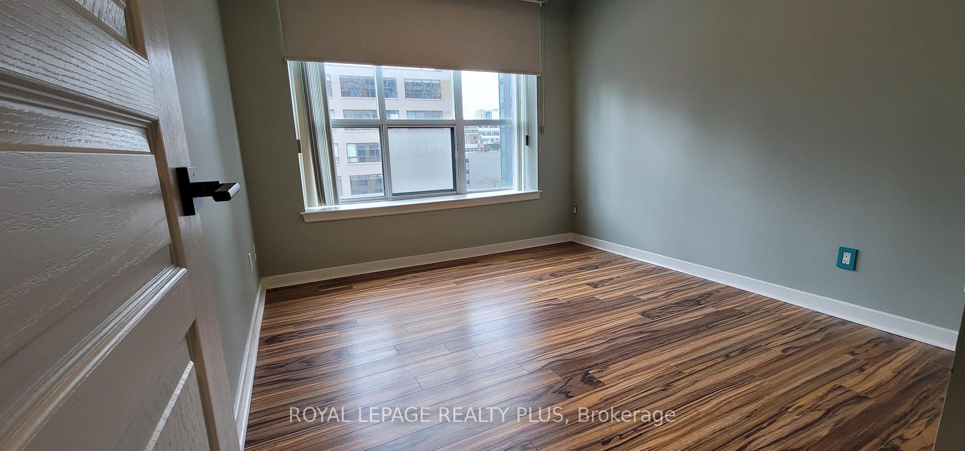 438 Richmond Street Unit 615 photo 6