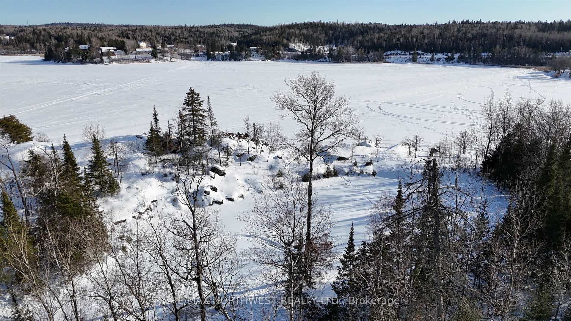 1319 LAURENSON LAKE photo 16