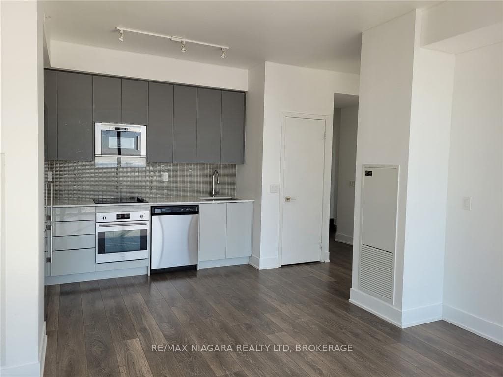 2916 Highway 7 Road Unit 3503 photo 6