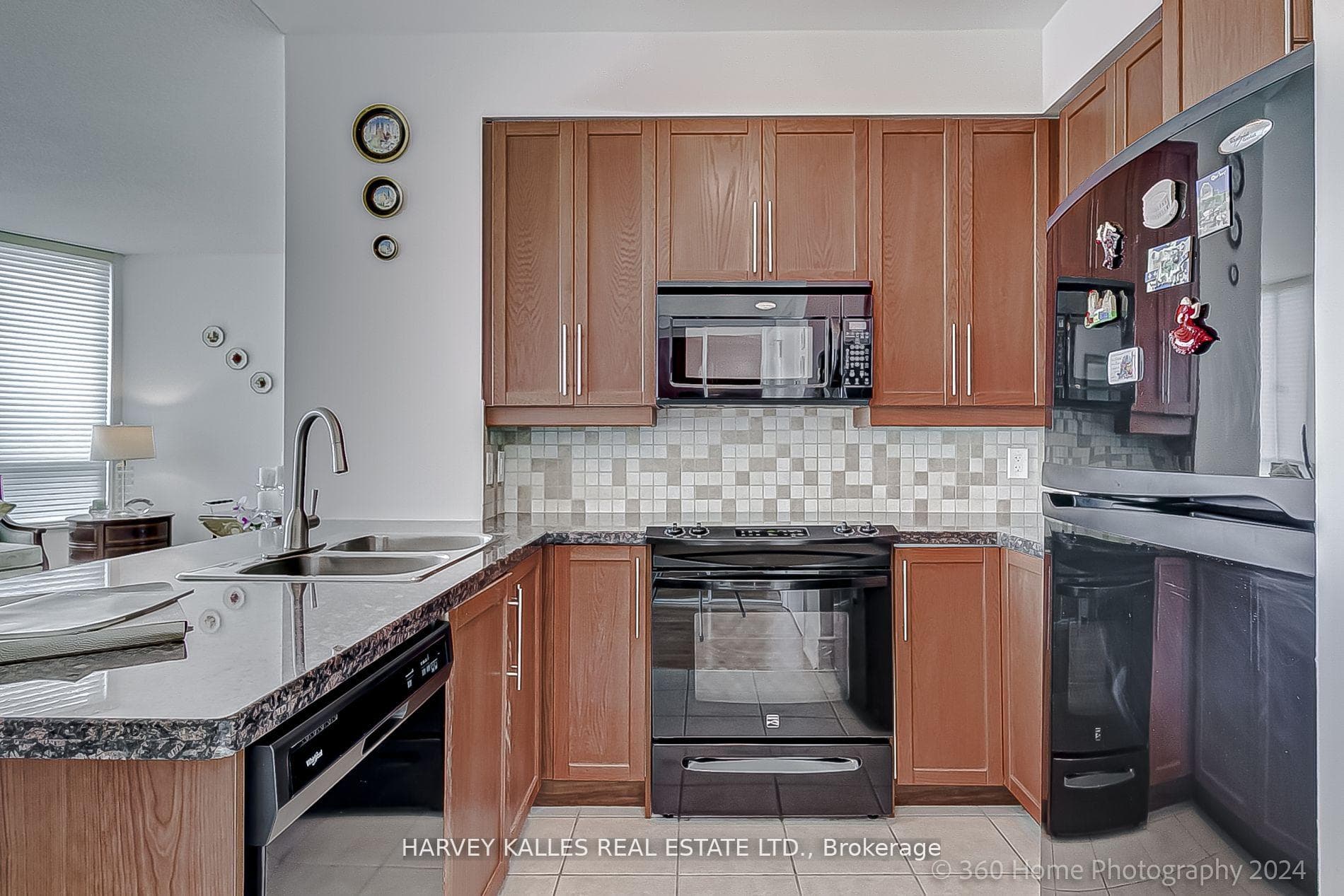 25 Greenview Avenue Unit 1619 photo 8