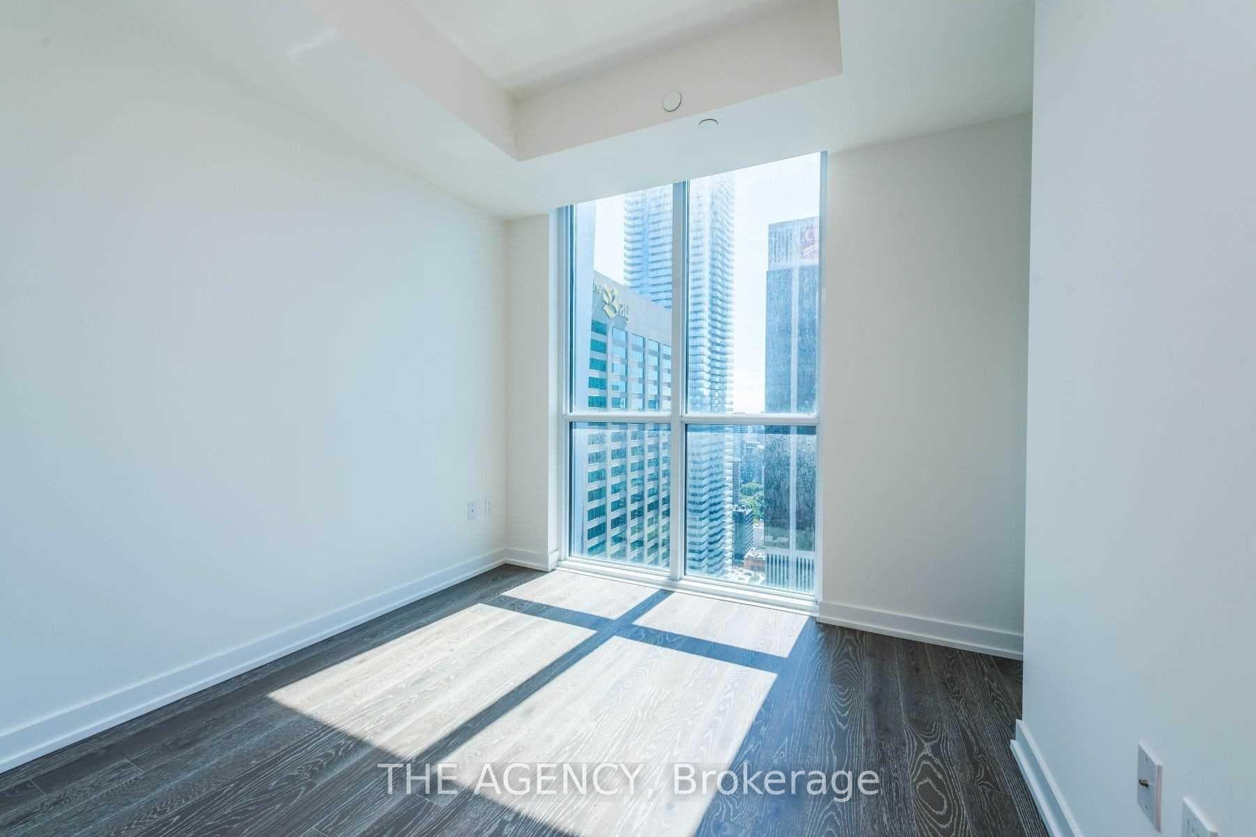 1 Yorkville Avenue Unit 3412 photo 21