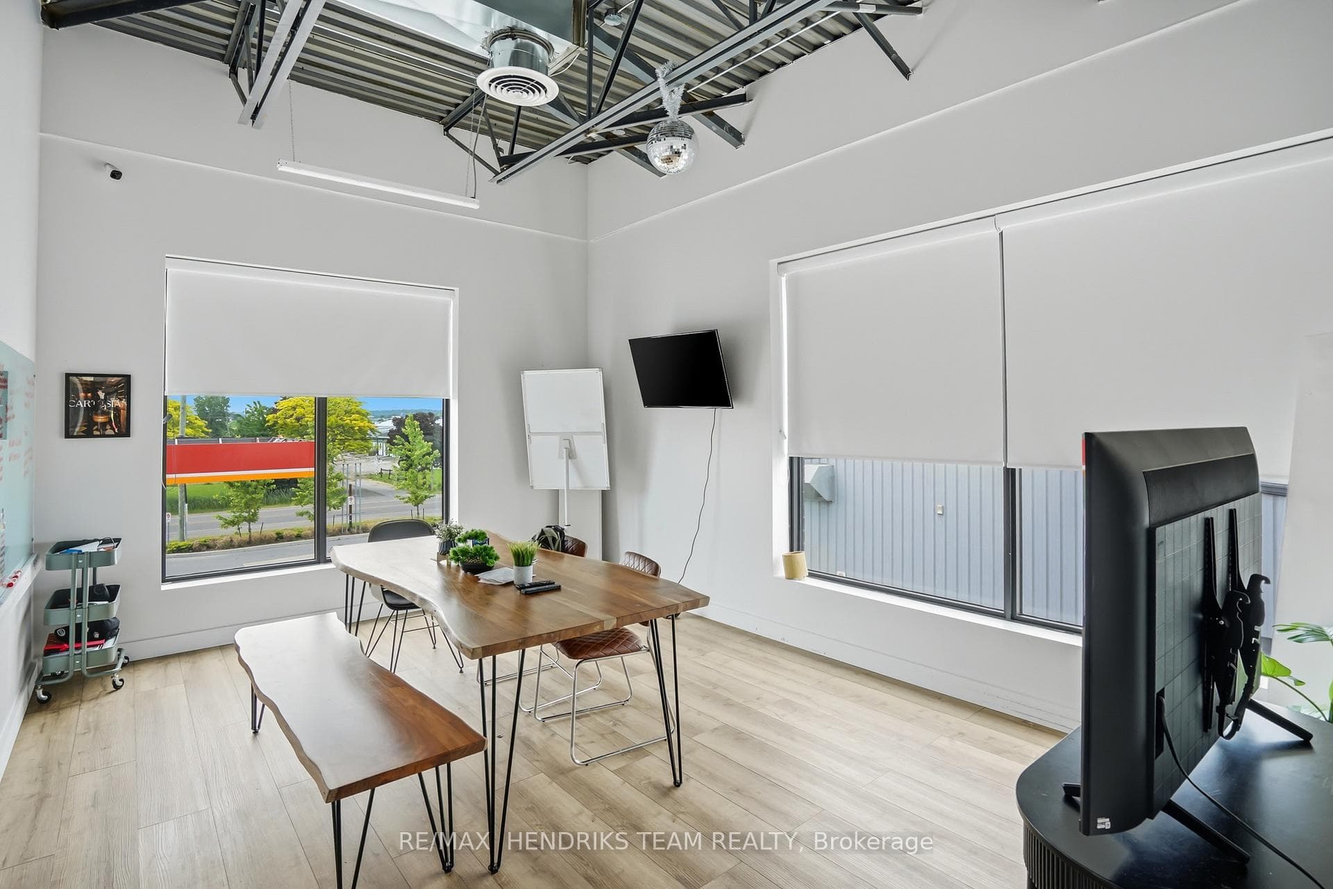 1387 Fourth Avenue photo 19