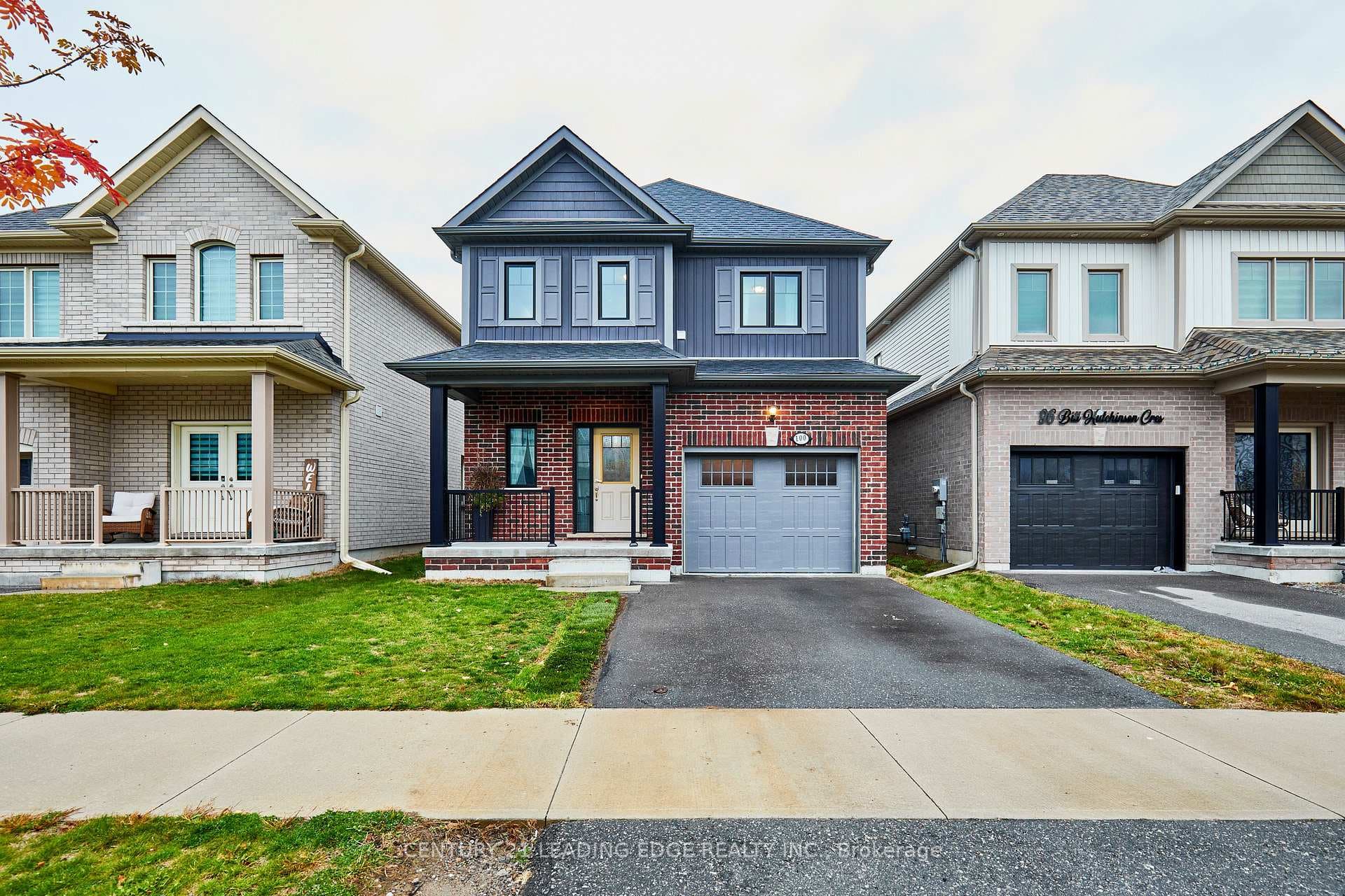 100 Bill Hutchinson Crescent photo 1