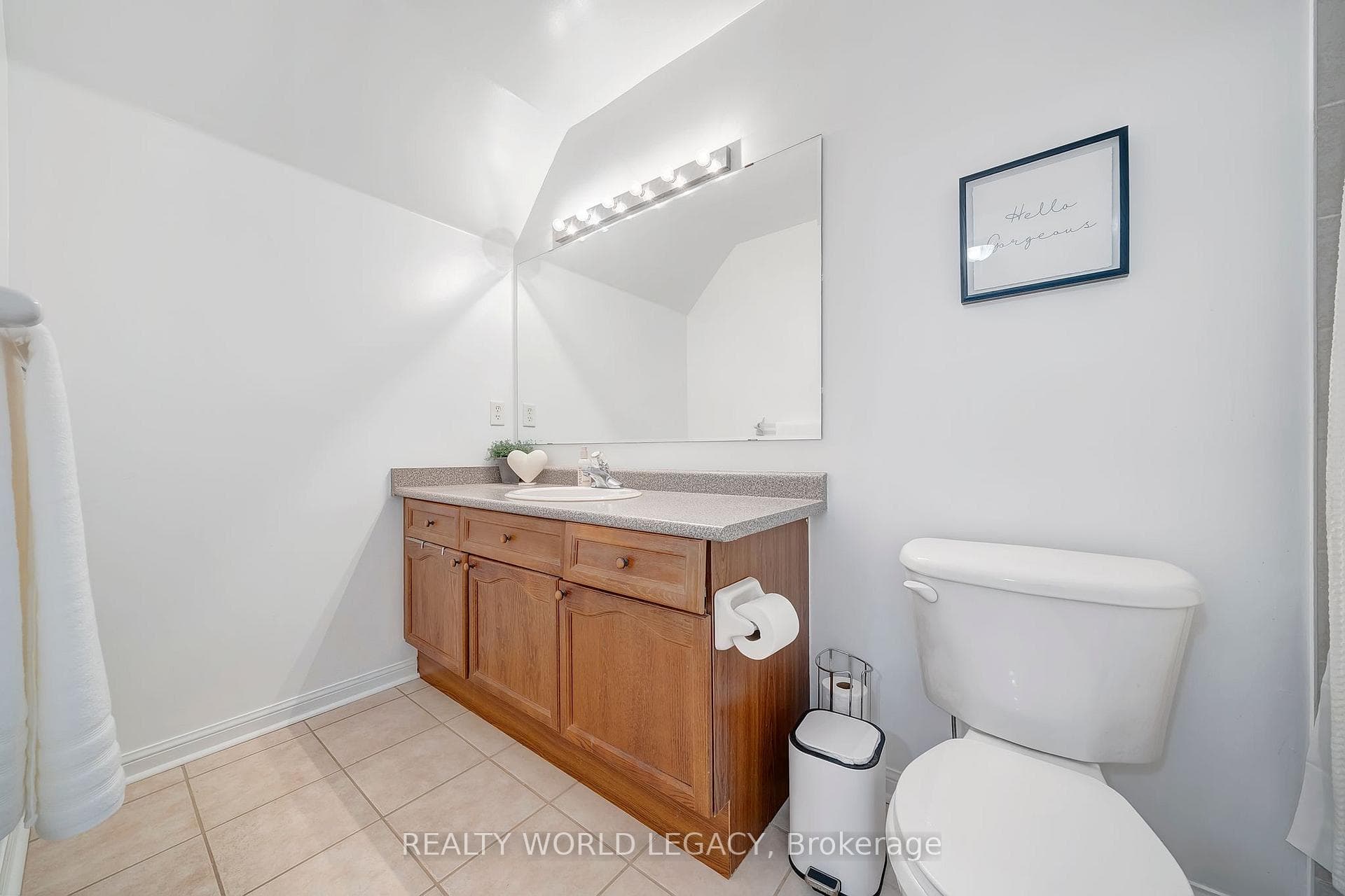 860 Somerville Terrace photo 33