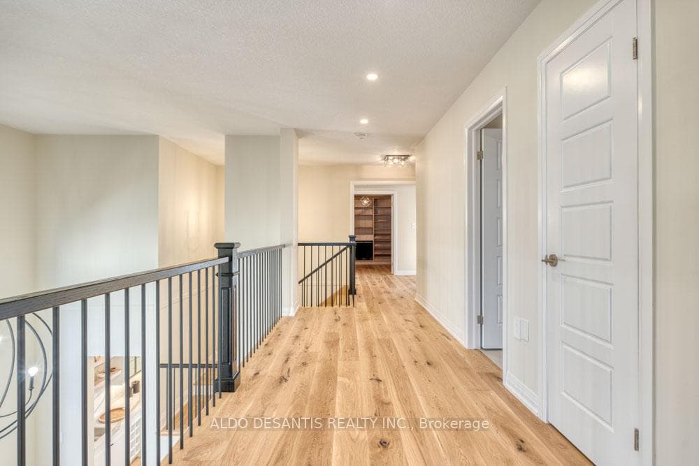 127 Rockledge Drive photo 25