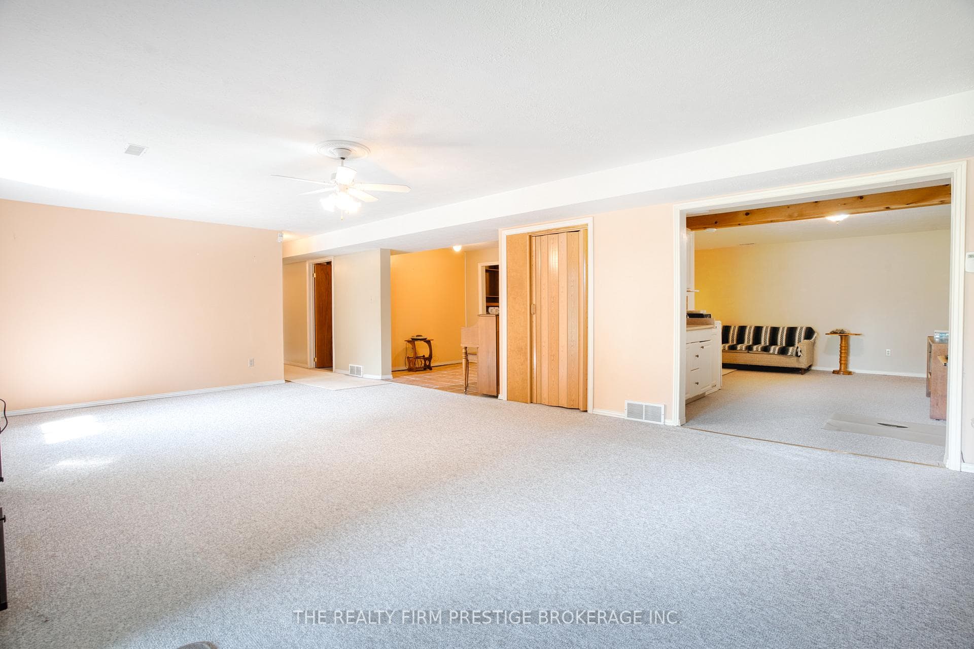 25189 Gray Line photo 27