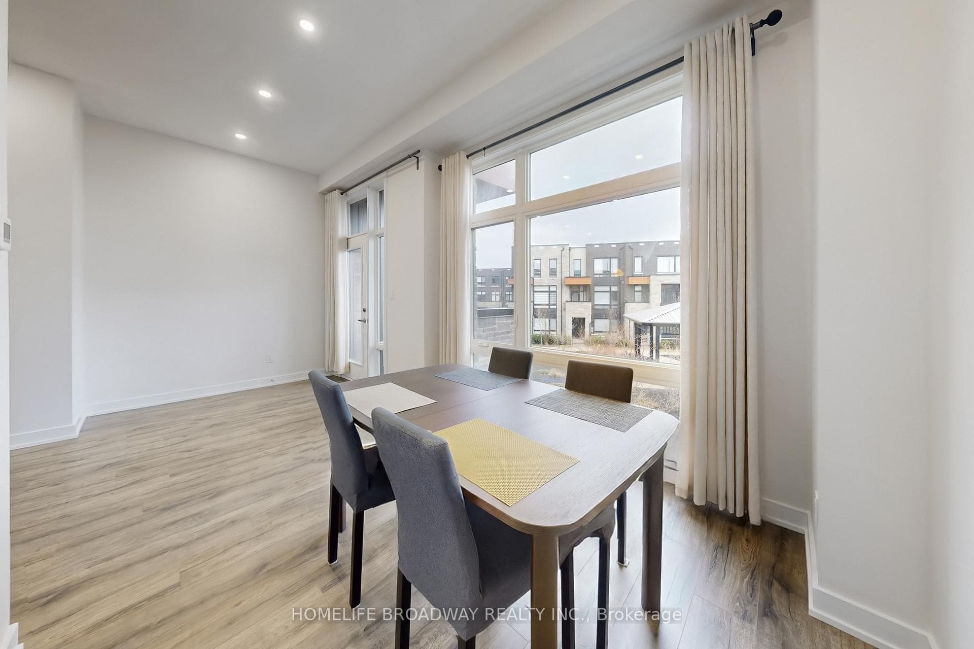26 Carpaccio Avenue photo 21