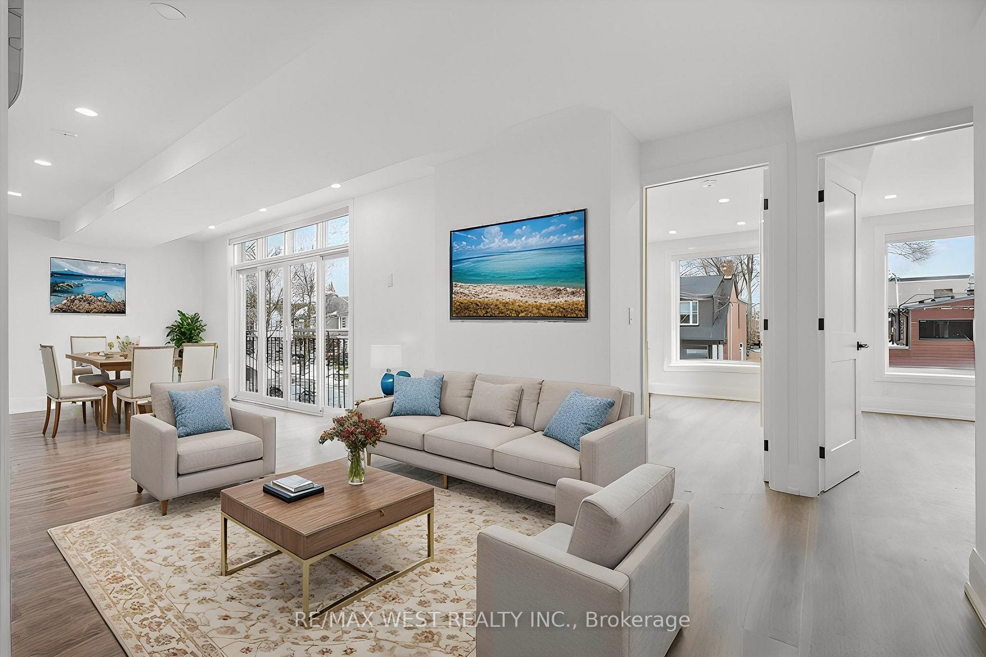 115 Monarch Park Avenue Unit 201 photo 3