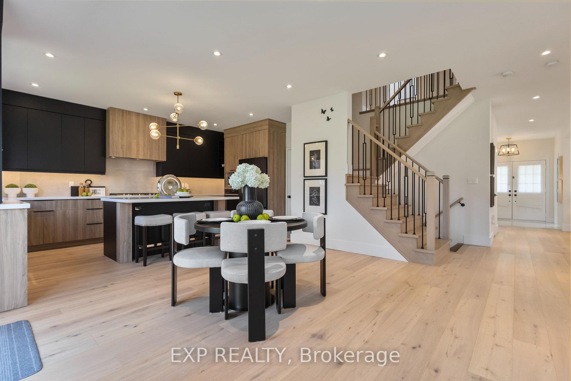127 Greenwood Road photo 19