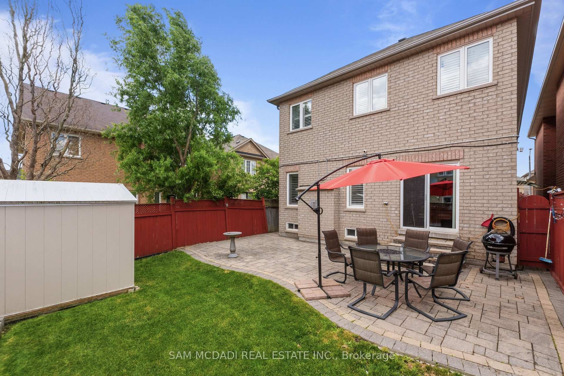 5604 Doctor Peddle Crescent photo 34