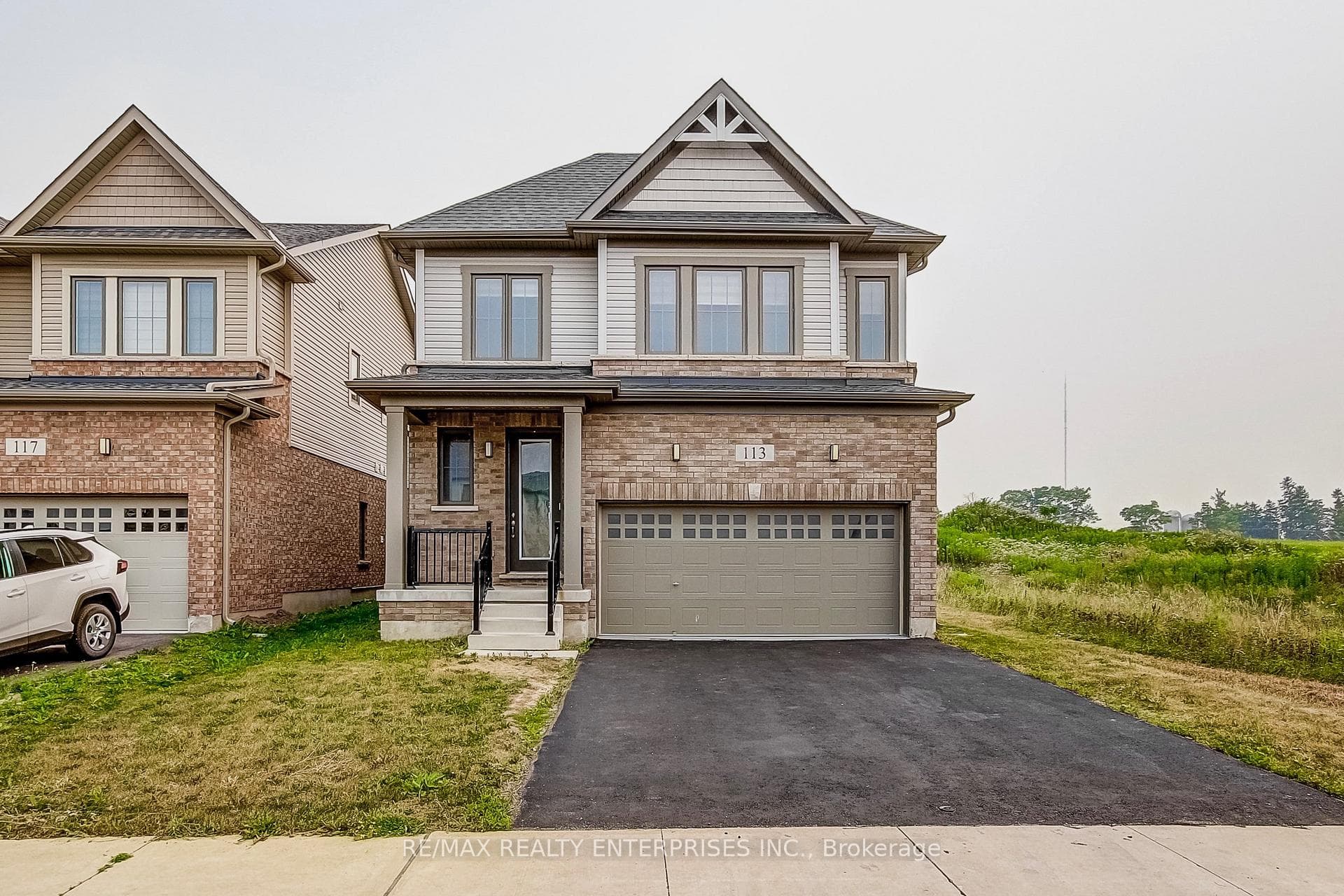 113 Leslie Davis Street photo 1