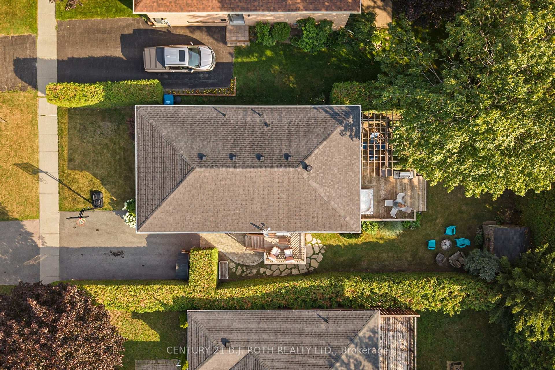 305 Park Street photo 32