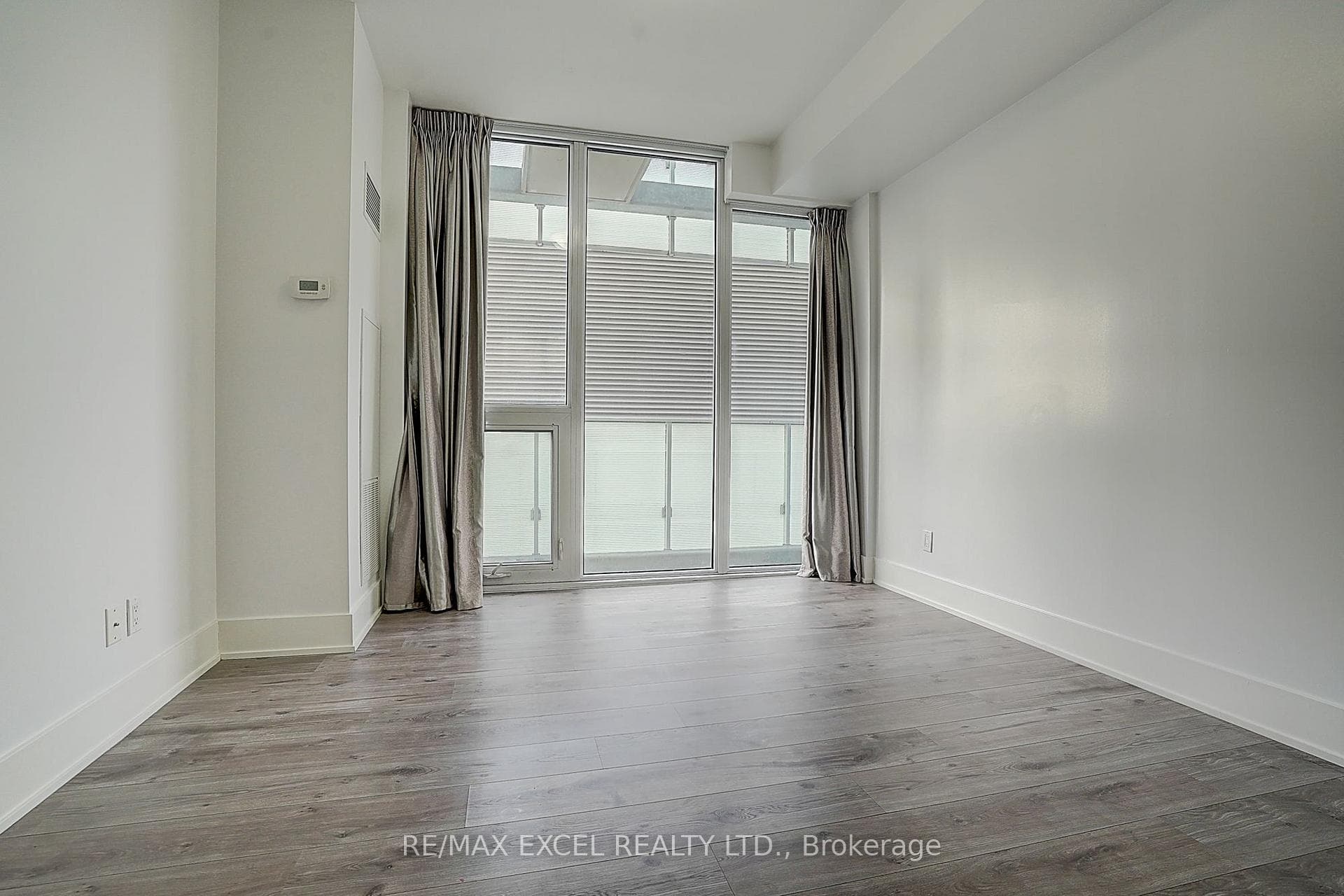 200 Bloor Street Unit 2201 photo 23
