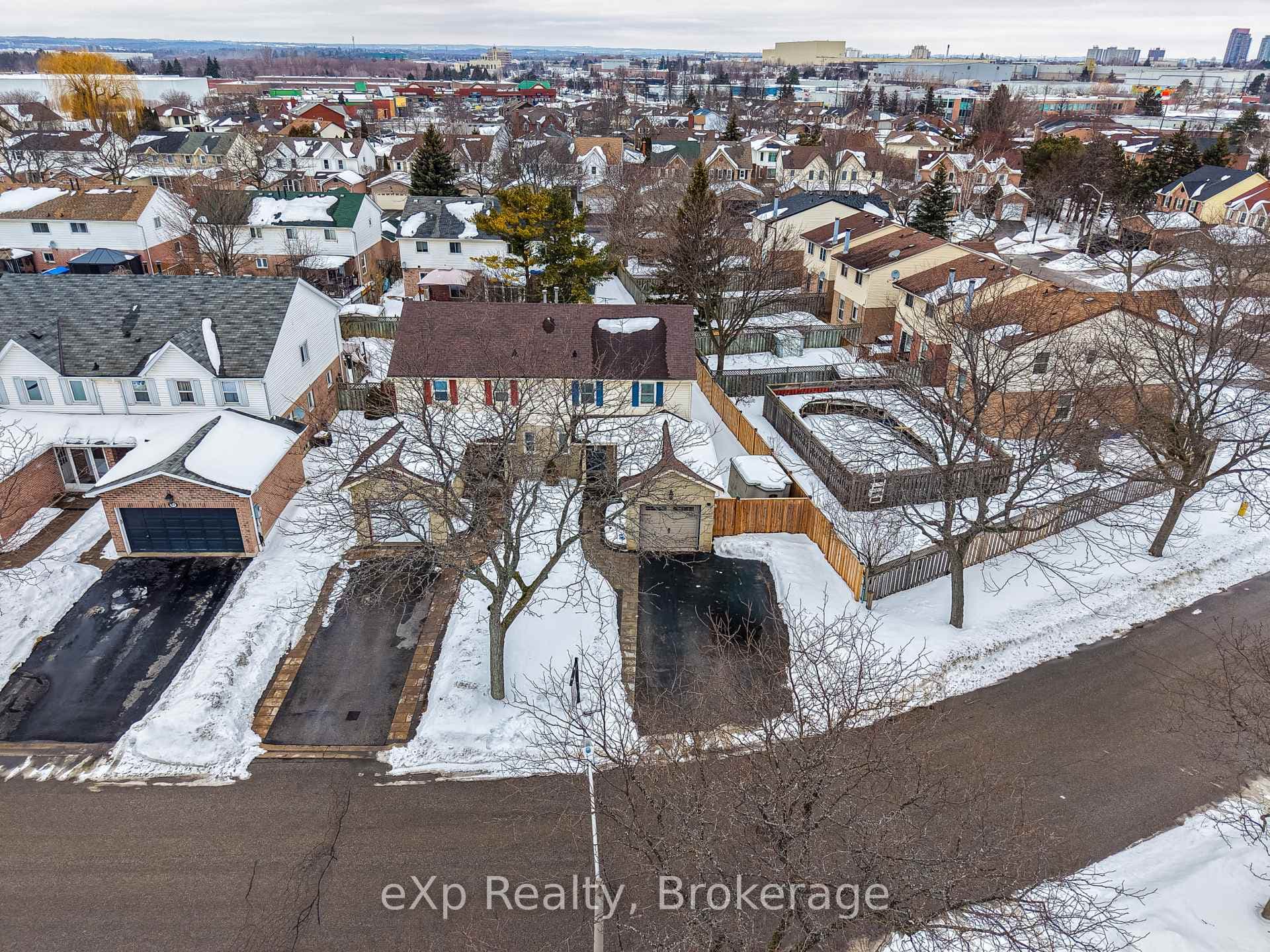 43 Kipling Crescent photo 35